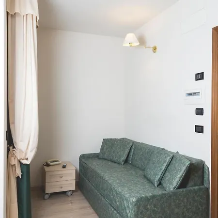 Otel Bixio