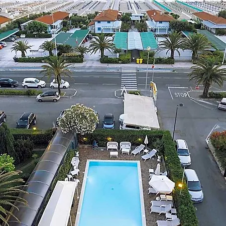 Hotel Bixio Lido di Camaiore