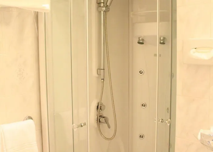 Bixio Лидо-ди-Камайоре