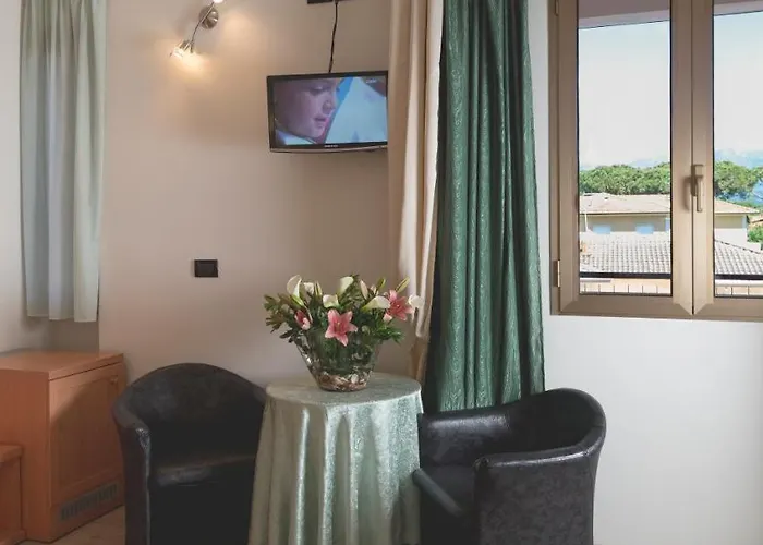 Отель Bixio Лидо-ди-Камайоре