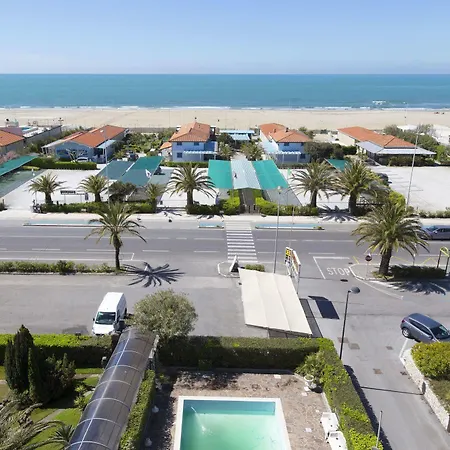 Bixio 3* Lido di Camaiore