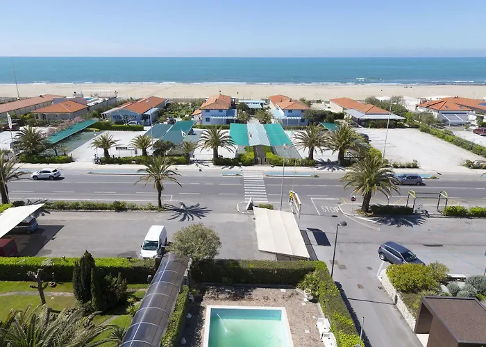Bixio 3* Lido di Camaiore