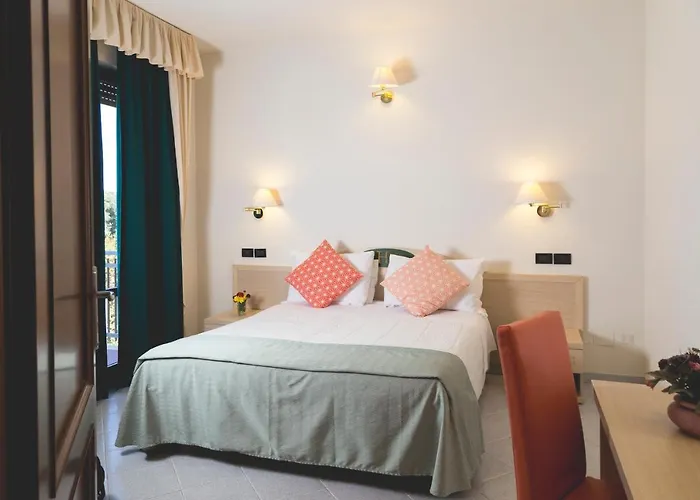 Hotell Bixio 3*
